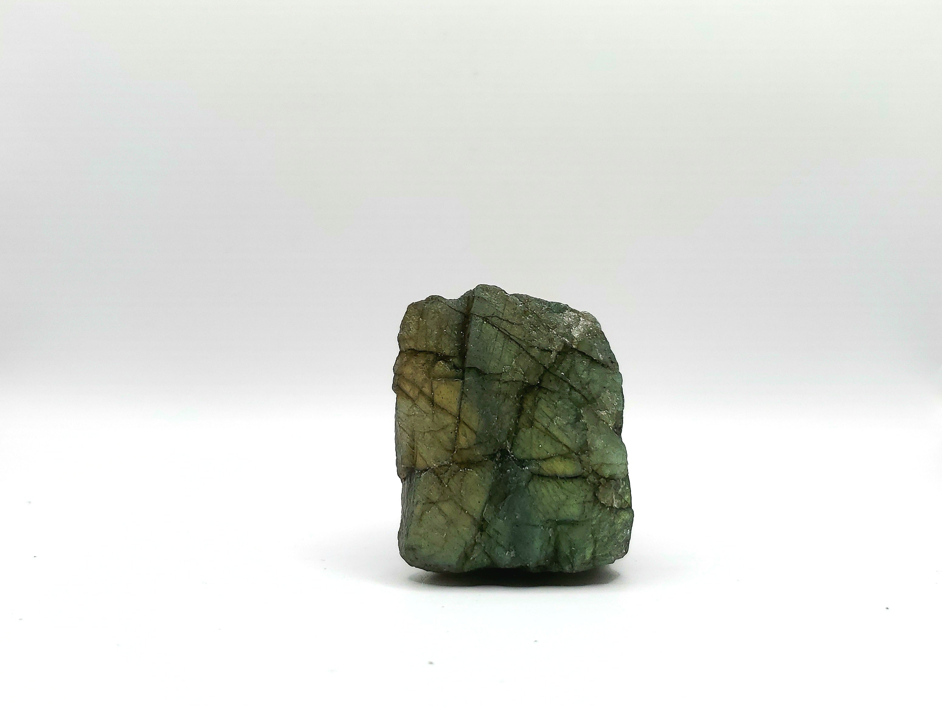 Labradorite Raws